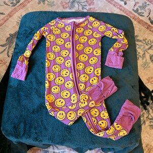 Bamboo Purple Smiley Face Toddler One Piece Pajamas 12-18m